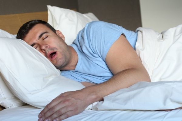 Comment éviter de baver pendant son sommeil ?
